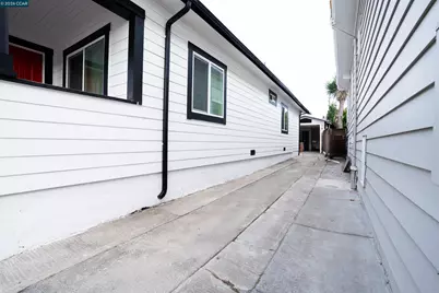 965 Arlington Ave, Oakland, CA 94608 - Photo 21