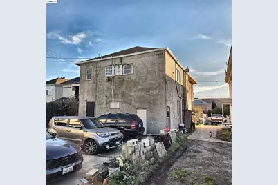 708 30th St, Oakland, CA 94609 - Photo 3