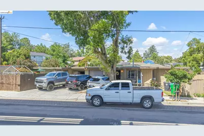19034 Western Blvd, Hayward, CA 94541 - Photo 3