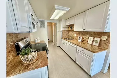 755 Pine St, Livermore, CA 94551 - Photo 13