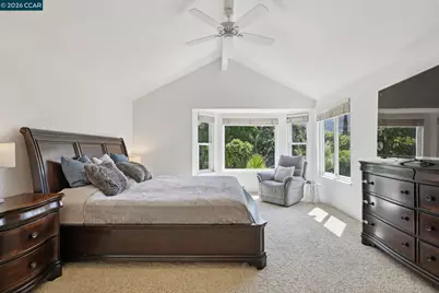242 El Pueblo Pl, Clayton, CA 94517 - Photo 23