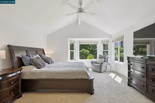 242 El Pueblo Pl, Clayton, CA 94517 - Photo 23