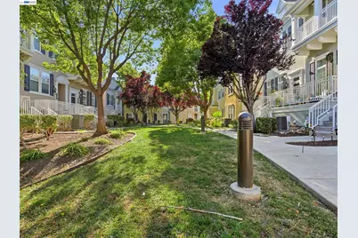 3760 Central Pkwy, Dublin, CA 94568 - Photo 5