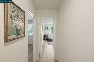 378 Camelback Rd, Pleasant Hill, CA 94523 - Photo 23