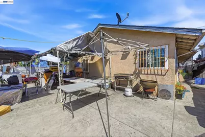403-405 105th Ave, Oakland, CA 94603 - Photo 7