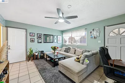 403-405 105th Ave, Oakland, CA 94603 - Photo 15