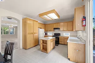 1153 Syracuse Ln, Manteca, CA 95336 - Photo 21