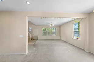 1153 Syracuse Ln, Manteca, CA 95336 - Photo 7