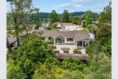 61 Sullivan Dr, Moraga, CA 94556 - Photo 59