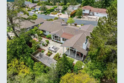 61 Sullivan Dr, Moraga, CA 94556 - Photo 49