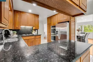 61 Sullivan Dr, Moraga, CA 94556 - Photo 15