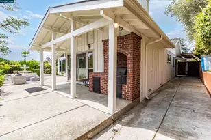 61 Sullivan Dr, Moraga, CA 94556 - Photo 37