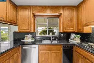 61 Sullivan Dr, Moraga, CA 94556 - Photo 17
