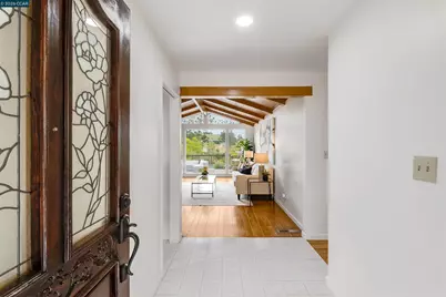 61 Sullivan Dr, Moraga, CA 94556 - Photo 5