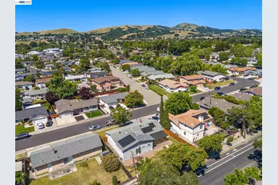 8591 Beverly Ln, Dublin, CA 94568 - Photo 41