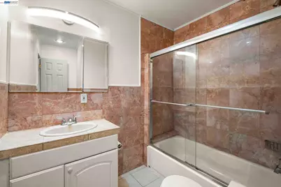 8591 Beverly Ln, Dublin, CA 94568 - Photo 15