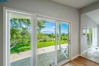 11 Dale Court, Lafayette, CA 94595 - Photo 21