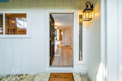 11 Dale Court, Lafayette, CA 94595 - Photo 5
