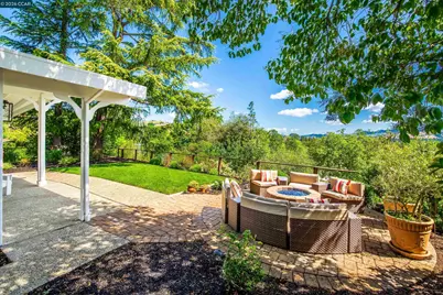 11 Dale Court, Lafayette, CA 94595 - Photo 41