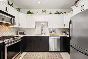 574 48th St, Oakland, CA 94609 - Photo 7