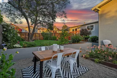 5161 Trask Street, Oakland, CA 94601 - Photo 7