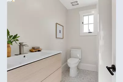 223 Park View Ave, Piedmont, CA 94610 - Photo 27
