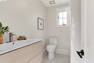 223 Park View Ave, Piedmont, CA 94610 - Photo 27