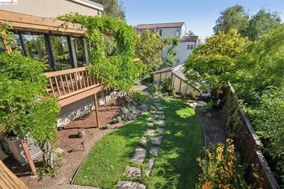 576 Vistamont Ave, Berkeley, CA 94708 - Photo 25
