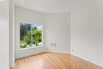 2715 Benvenue Ave, Berkeley, CA 94705 - Photo 5