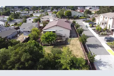 4591 Edwards Ln, Castro Valley, CA 94546 - Photo 35