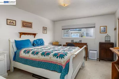 4591 Edwards Ln, Castro Valley, CA 94546 - Photo 19