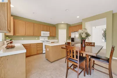 9348 Vintner Circle, Patterson, CA 95363 - Photo 15