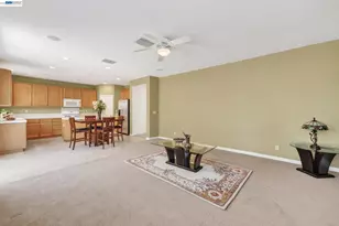 9348 Vintner Cir, Patterson, CA 95363 - Photo 17