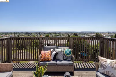 7523 Outlook Ave, Oakland, CA 94605 - Photo 35