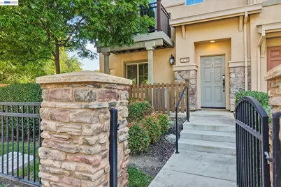 1250 Detroit Ave #1, Concord, CA 94520 - Photo 1