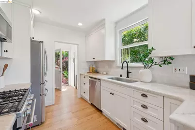 1841 Carter St, Oakland, CA 94602 - Photo 17