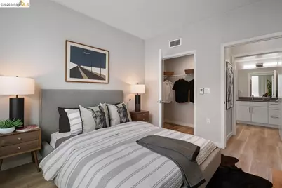 260 Brooklyn Basin Way #426, Oakland, CA 94606 - Photo 17