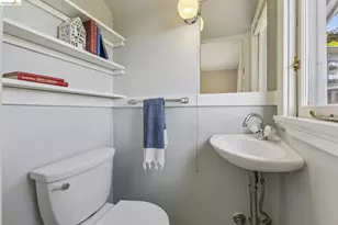 8 Mosswood Rd, Berkeley, CA 94704 - Photo 21