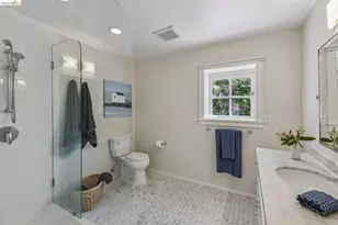 8 Mosswood Rd, Berkeley, CA 94704 - Photo 35