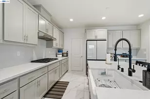 3039 Paxton Ct, Lathrop, CA 95330 - Photo 13