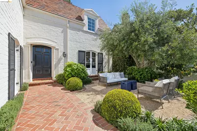 126 Woodland Way, Piedmont, CA 94611 - Photo 3