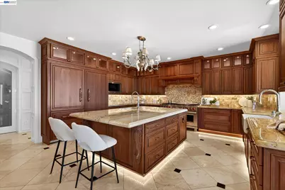 3301 Deer Hollow Dr, Danville, CA 94506 - Photo 19