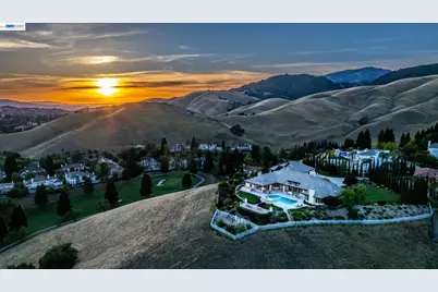 3301 Deer Hollow Dr, Danville, CA 94506 - Photo 97