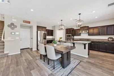 455 Leonardo Way, Mountain House, CA 95391 - Photo 9
