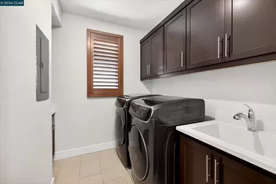 5821 Nugget Way, Dublin, CA 94568 - Photo 43