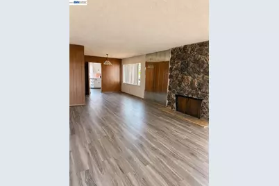 14621 Pansy St, San Leandro, CA 94578 - Photo 3