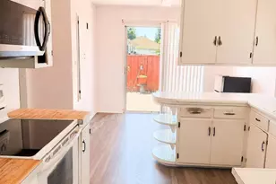 14621 Pansy St, San Leandro, CA 94578 - Photo 11