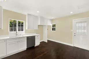 7317 Lockwood St, Oakland, CA 94621 - Photo 13