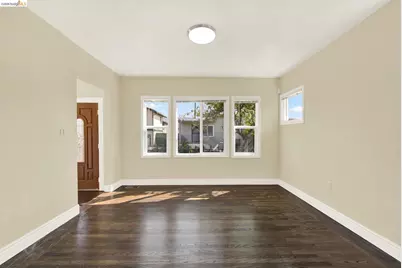 7317 Lockwood St, Oakland, CA 94621 - Photo 7
