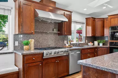 144 Dartmouth Pl, Benicia, CA 94510 - Photo 15